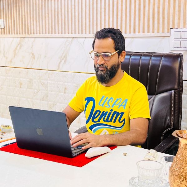 d59rj0h222pc73f8pi00.webp