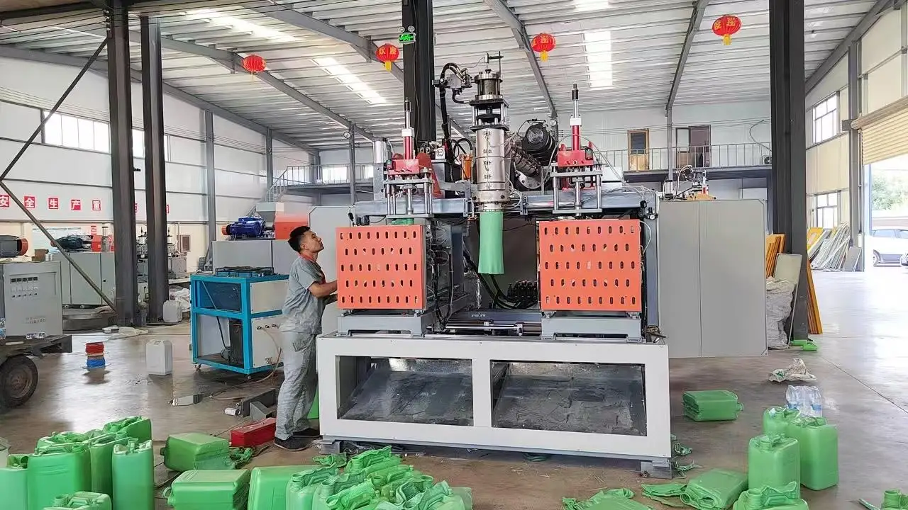 Cangzhou Yi Sunda Mechanical Technology Co., Ltd. HDPE Blow Moulding Machine