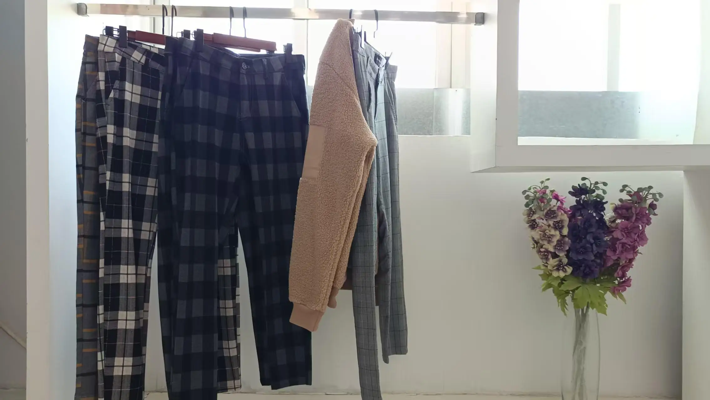 Jinjiang Yahang Trading Co., Ltd. Men's Jeans