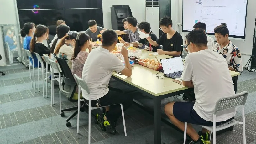 Shenzhen Fantasy View Technology Co., Ltd. Interactive Whiteboard