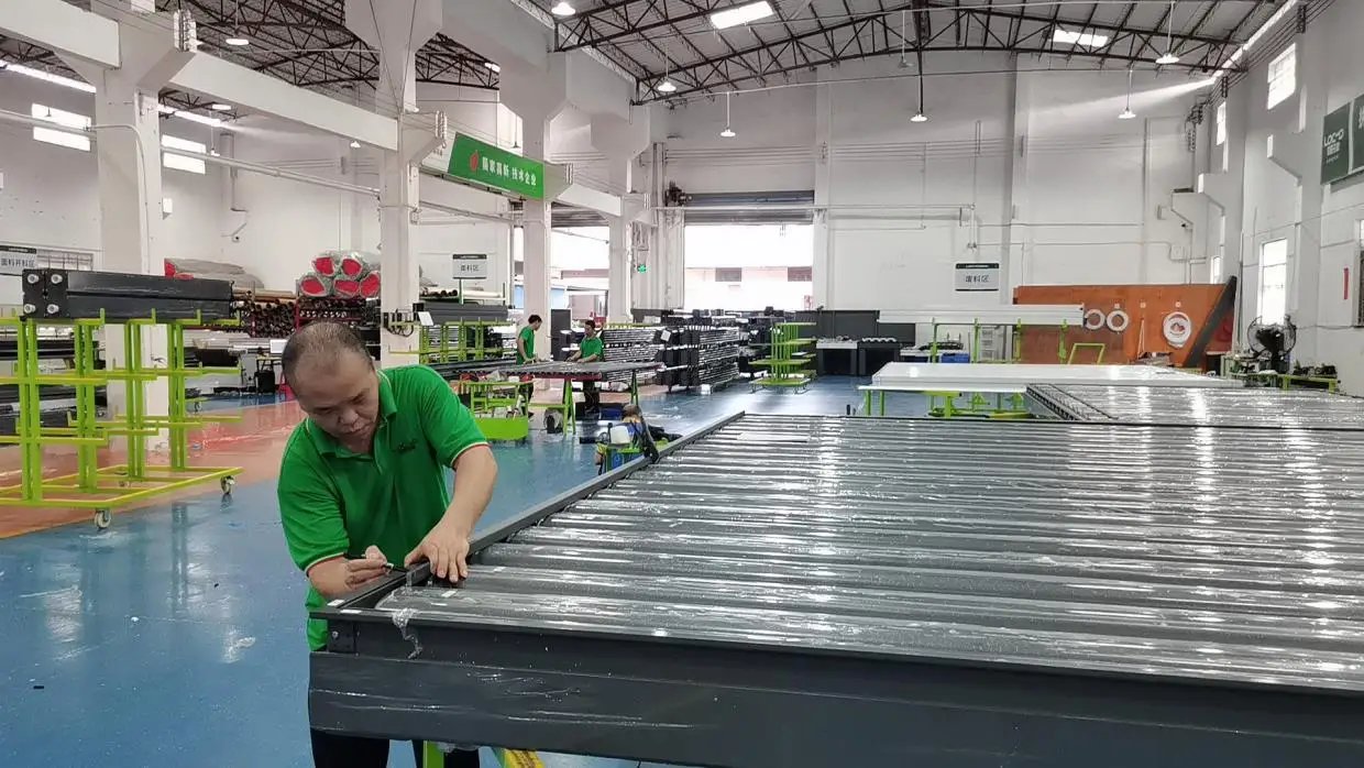 Foshan Gumei Aluminum Art Building Materials Co., Ltd. Sunroom