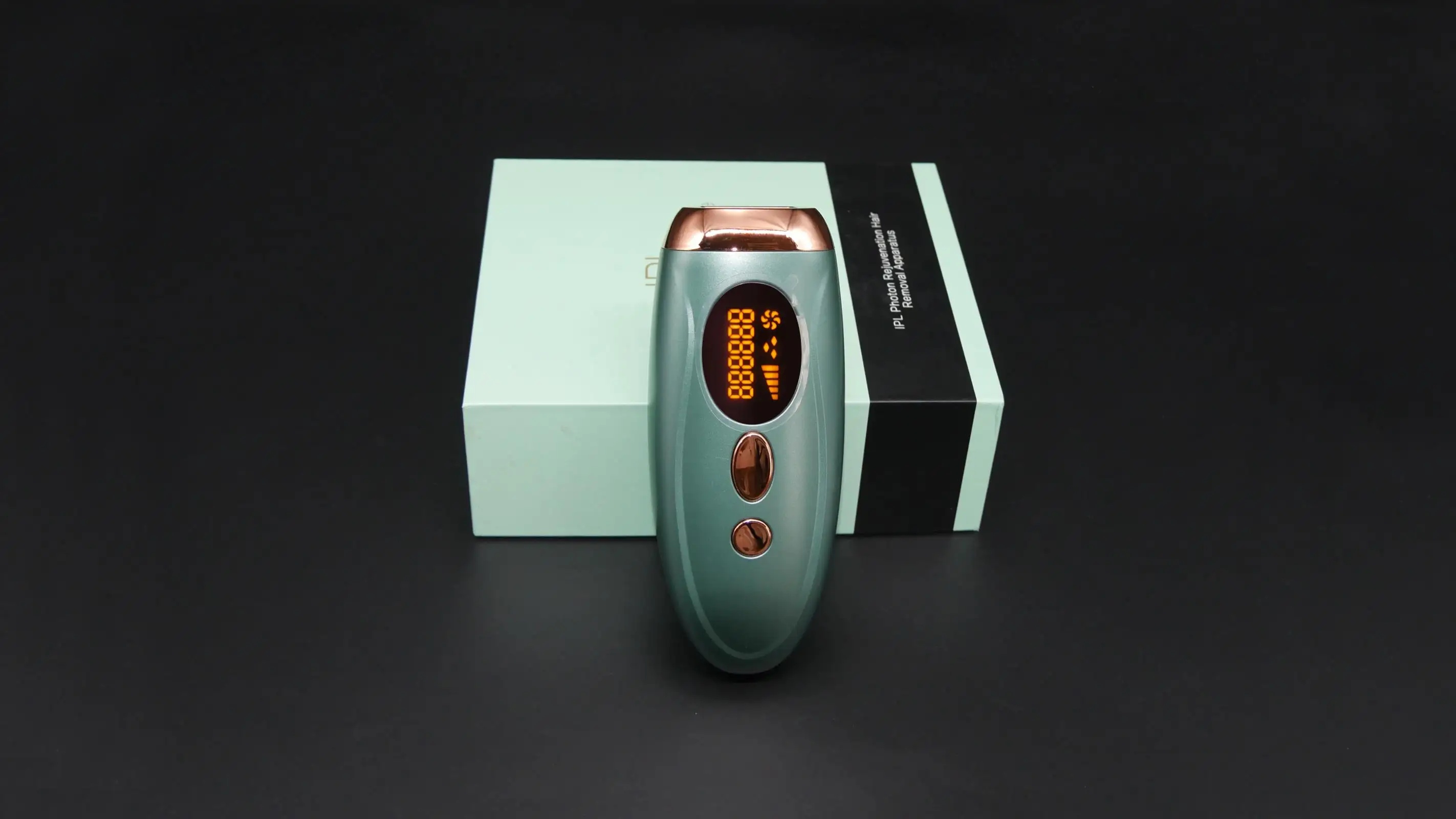 Shanghai Paihao Electronic Commerce Co., Ltd. Hair Dryer