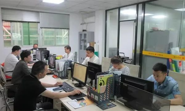 d59rsmq6fcbc73eii0n0.webp
