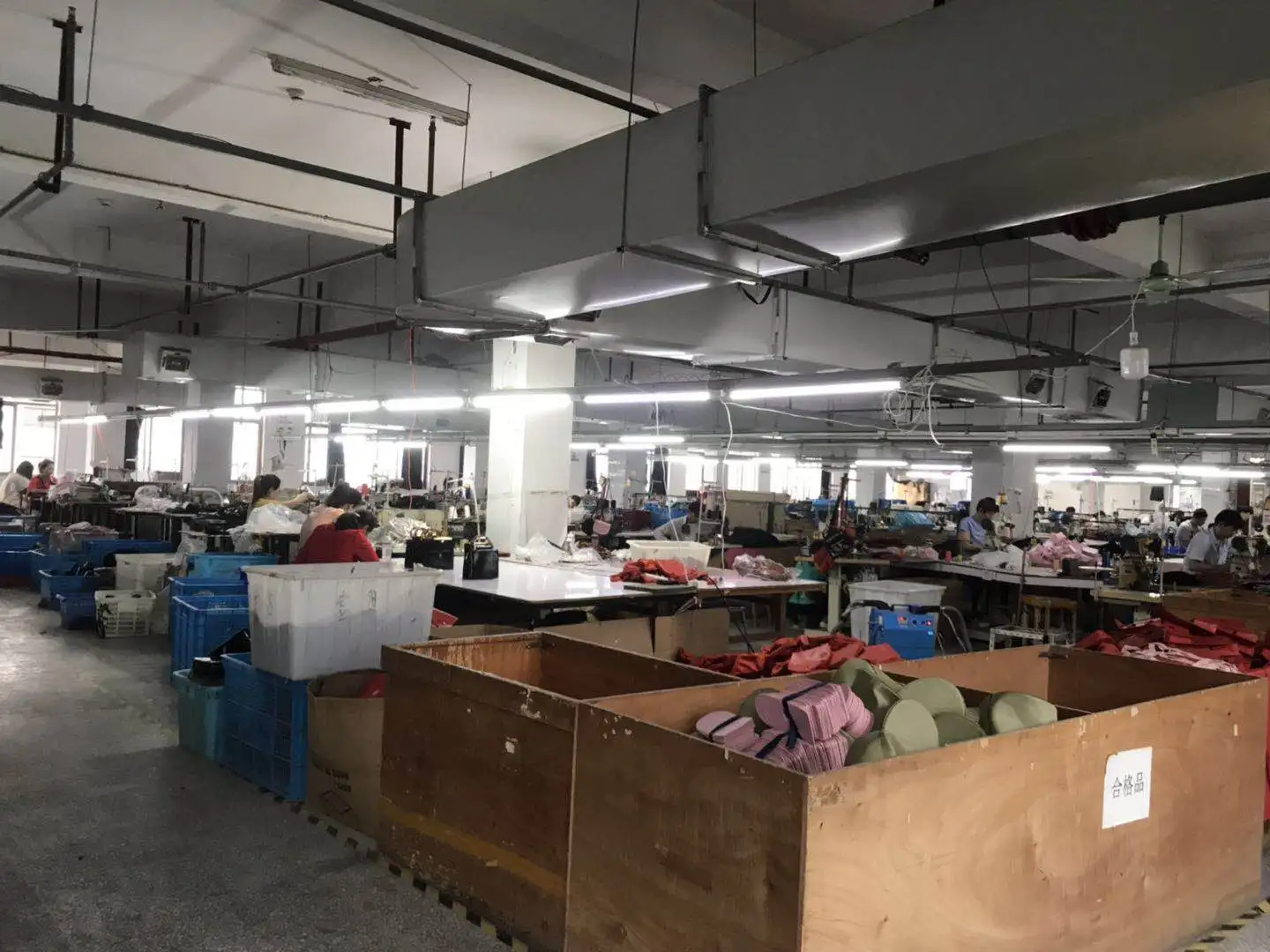 Dongyang Dongya Bags Co., Ltd. Backpack