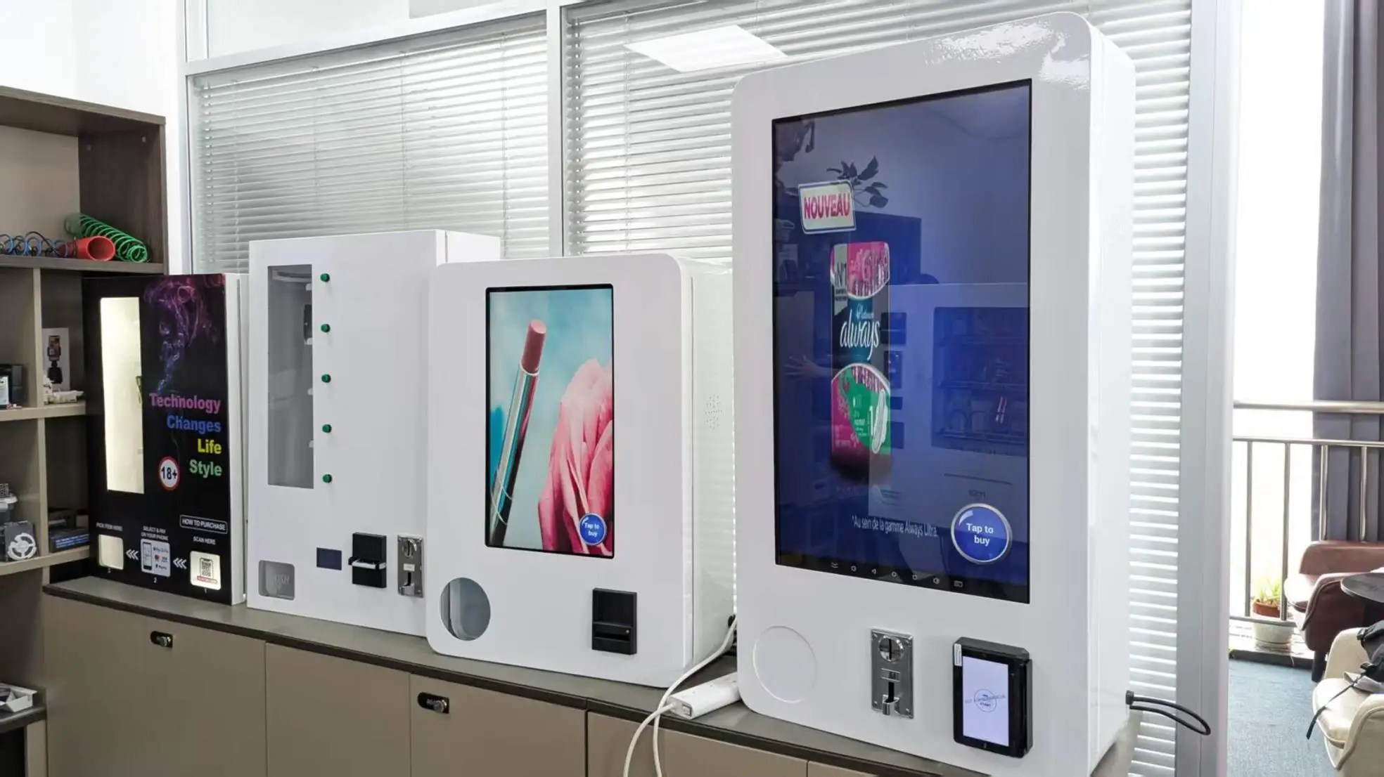 Bestzone Industry (Shanghai) Co., Ltd. Toy Vending Machines
