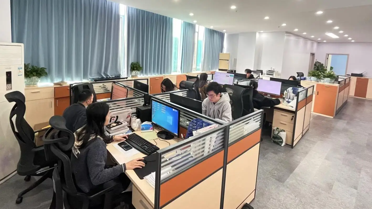 Guangzhou Fortune Digital Technology Co., Ltd. Self Adhesive Vinyl