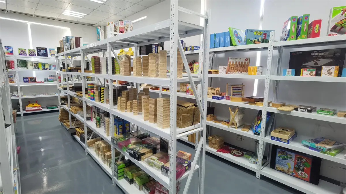 Ningbo XiaoChuang Crafts Co., Ltd. Board Games