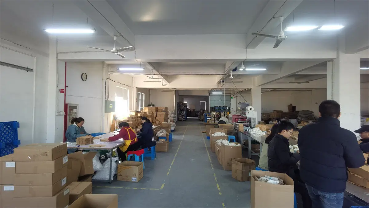 Ningbo XiaoChuang Crafts Co., Ltd. Casino Games