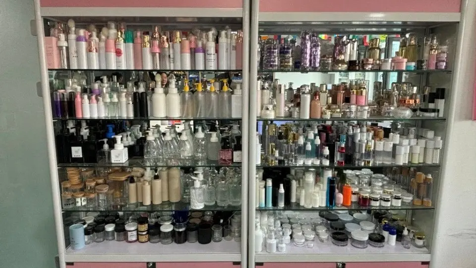 Jieting Packaging Products (Hebei) Co., Ltd. Glass Bottle
