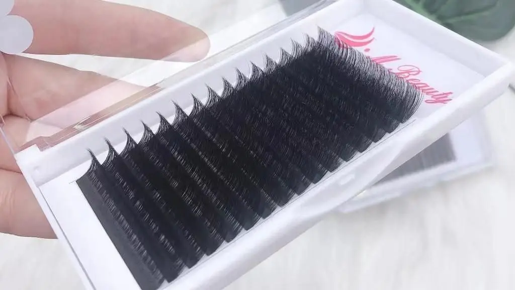 Qingdao Eastmermaid Trade Co., Ltd. False Eyelashes