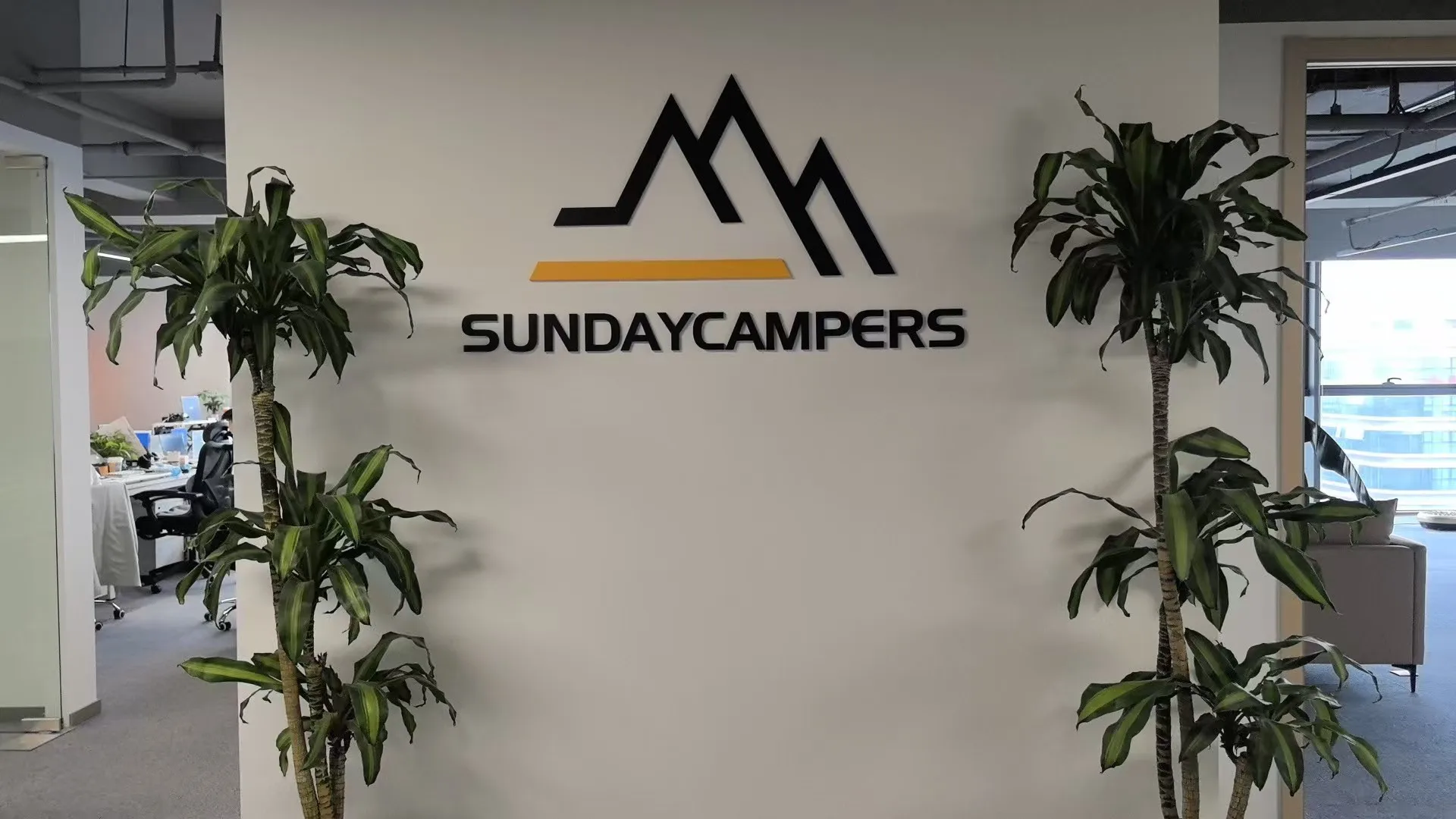 Beijing Sunday Campers Co., Ltd. Hard Shell Rooftop Tents