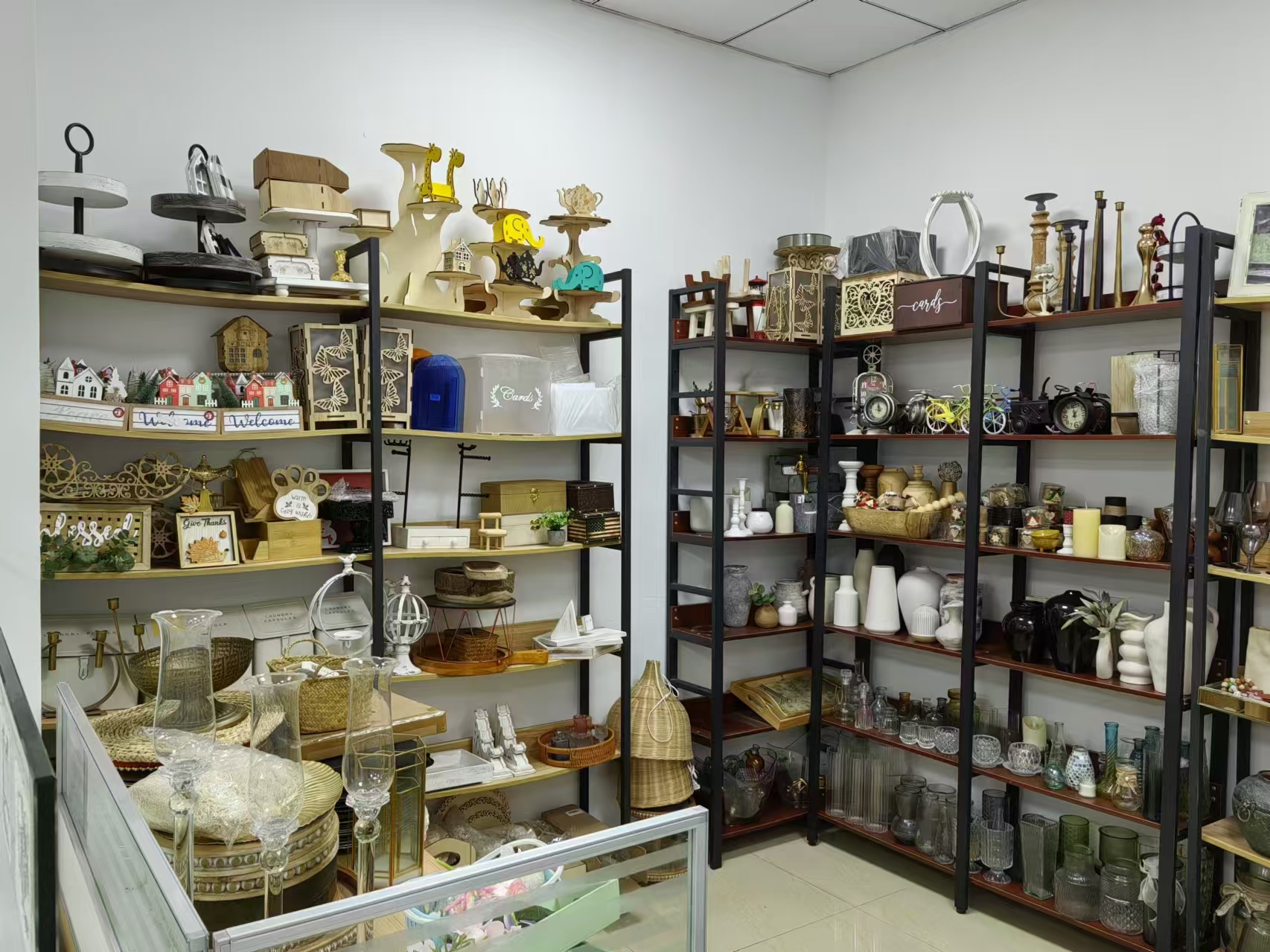 Fuzhou Jozda Co., Ltd. Vases