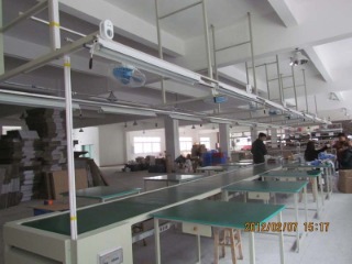 Guangzhou Shenghao Lighting Technology Co., Ltd. Table Lamp
