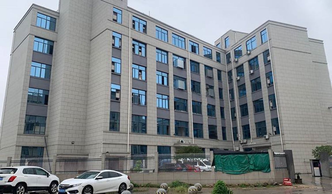 Yiwu Easy Song Clothing Co., Ltd. Handbags