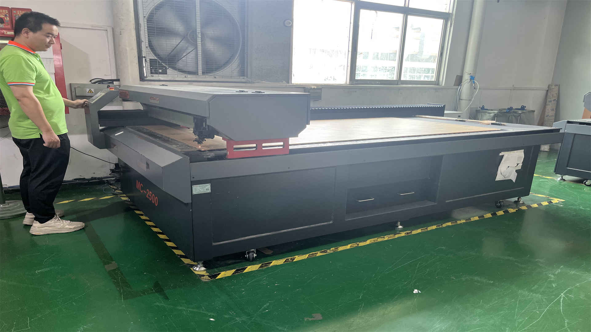 Shenzhen BOSN Display Co., Ltd. Acrylic Display Stand
