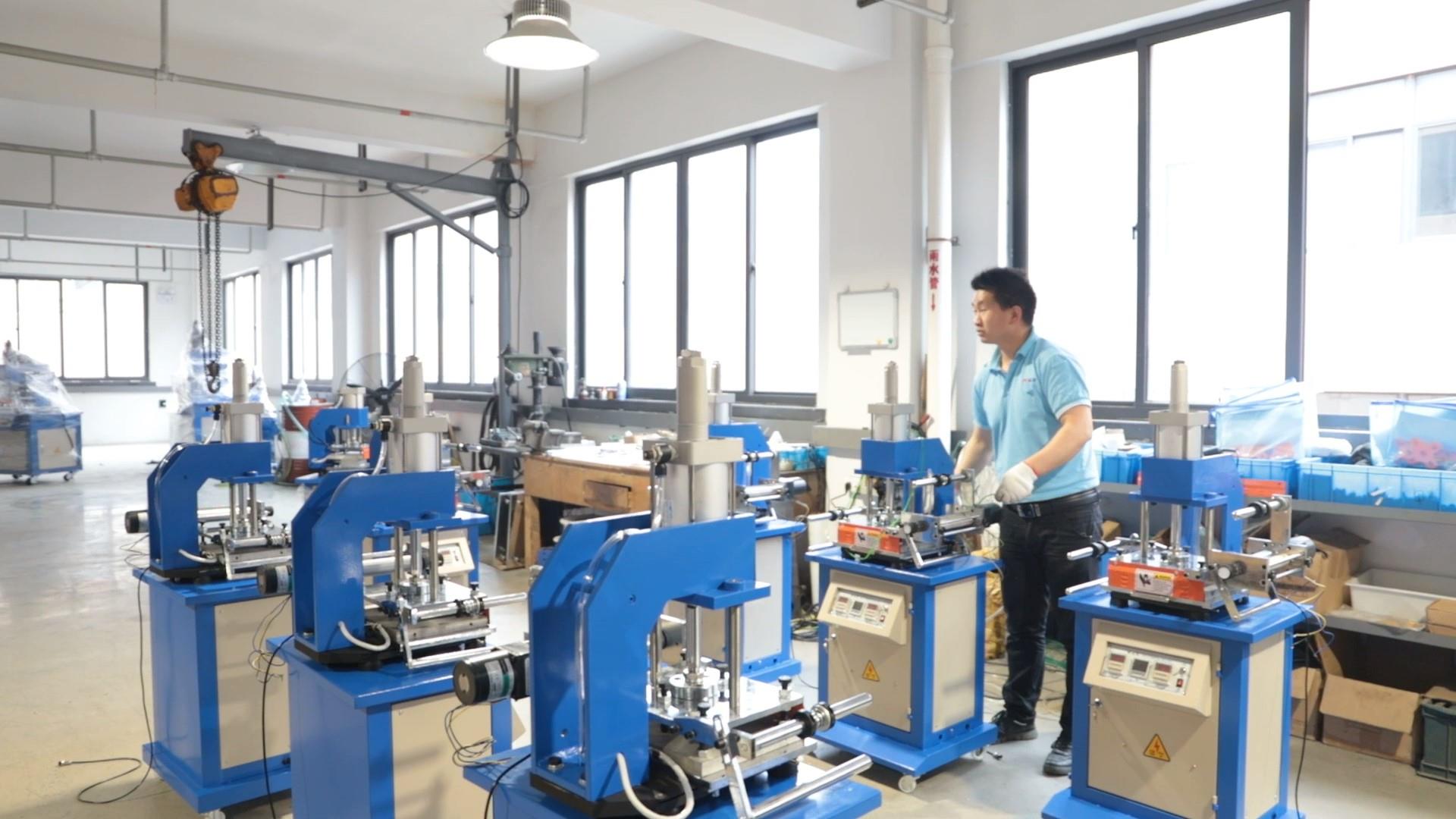 Wenzhou T&D Packing Machinery Factory Skin Packing Machines