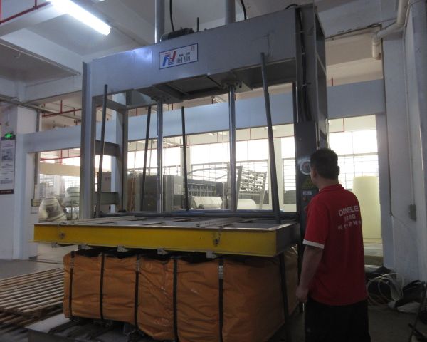 d59ui7b285rs73ak6qf0.jpg