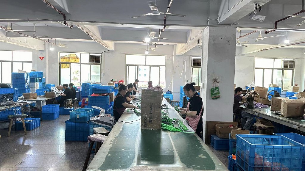 Yiwu Chengjunmei Stationery Co., Ltd. Staplers
