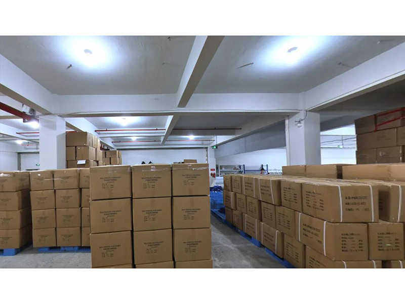 Shenzhen Huating Electronic Communication Co., Ltd. handbags