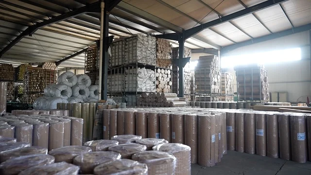 Anping County Yuzhongwang Hardware Wire Mesh Co., Ltd. Welded Wire Mesh