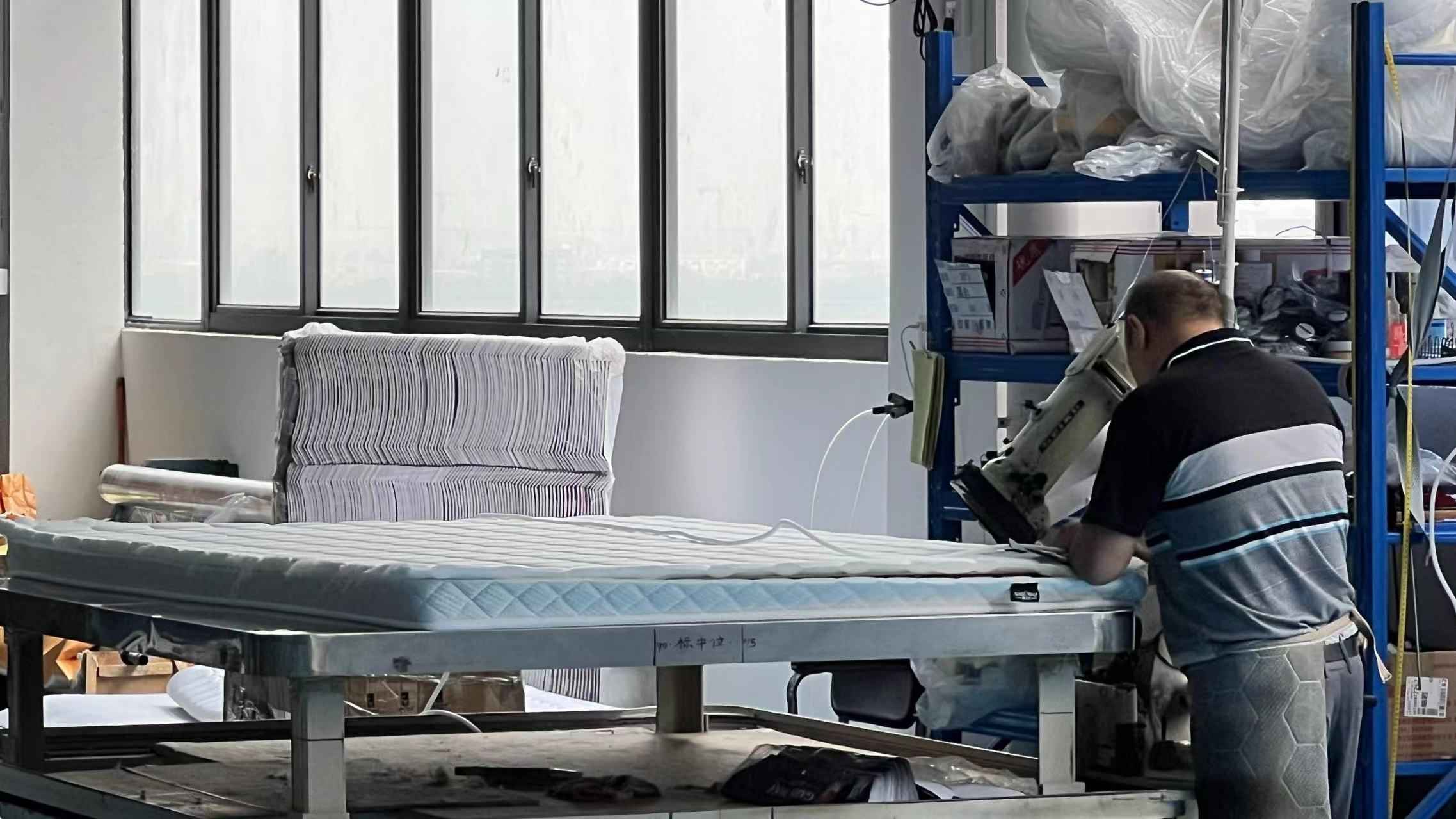 Guangdong Luxury Homey Furniture and Interior Decoration Co., Ltd. Bunk Beds