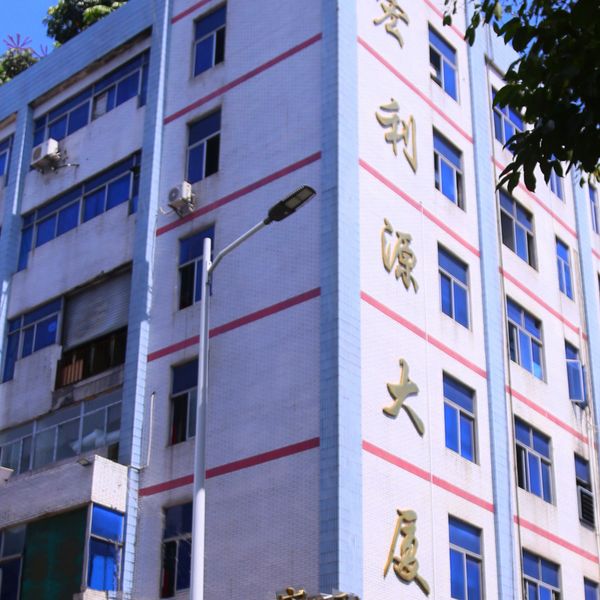d59ul38j7dcc73eh4u70.jpg