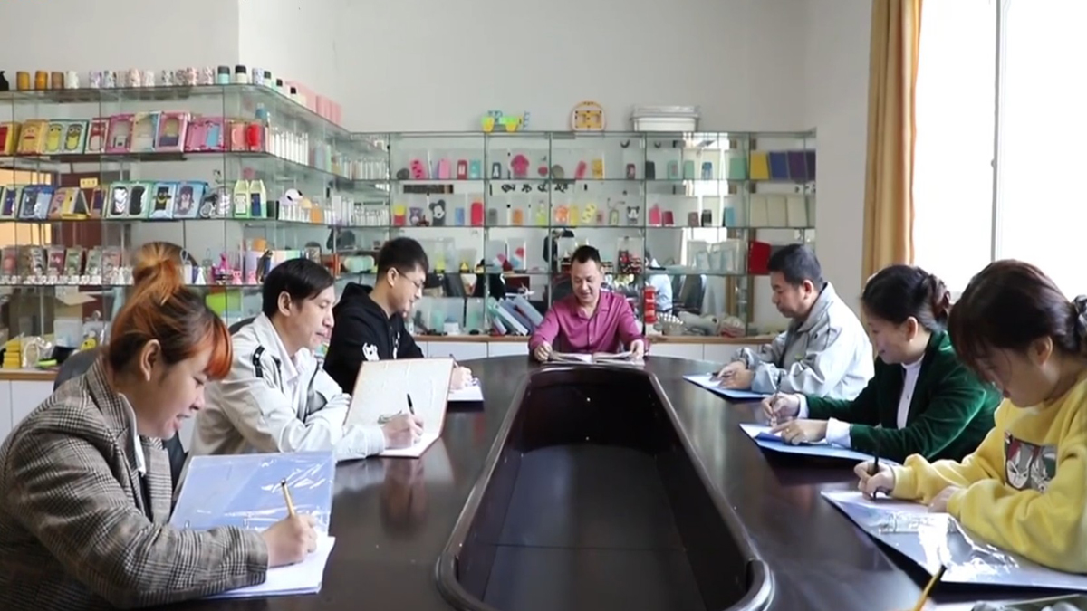 Shenzhen Jinyuan Silicone Products Co., Ltd. silicone watches