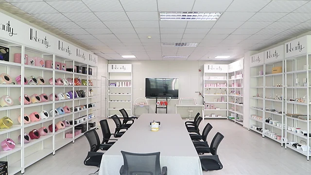 Shenzhen Aiks Machinery Co., Ltd. factory image 4