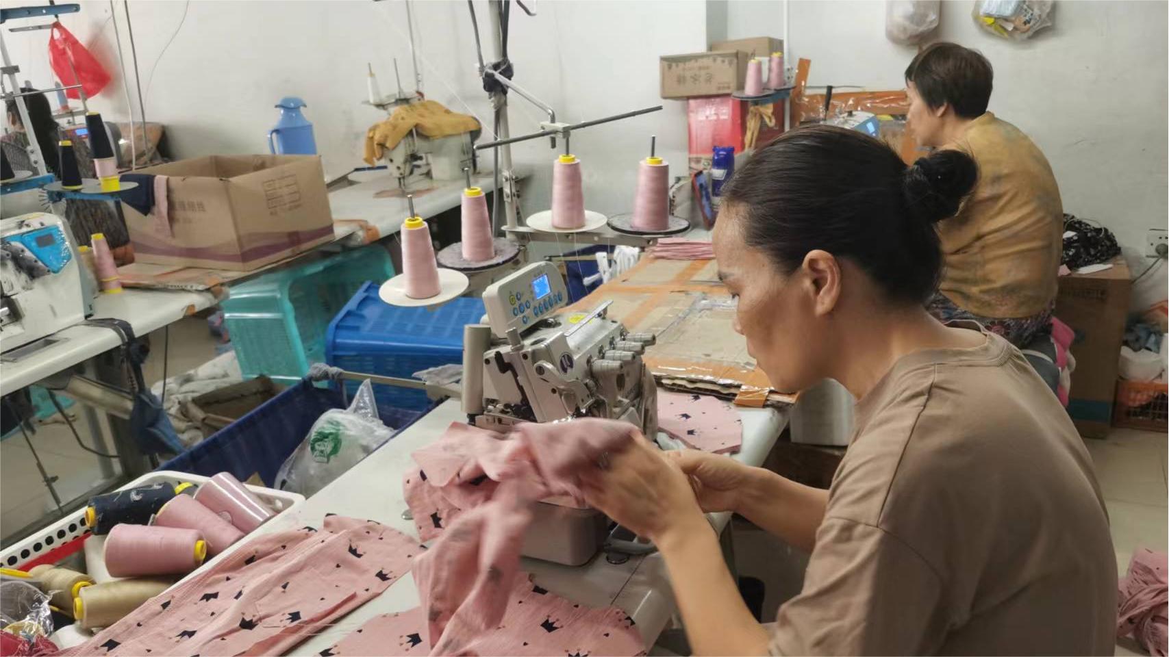 Yiwu Linxi Import & Export Co., Ltd. Kids Clothes Set