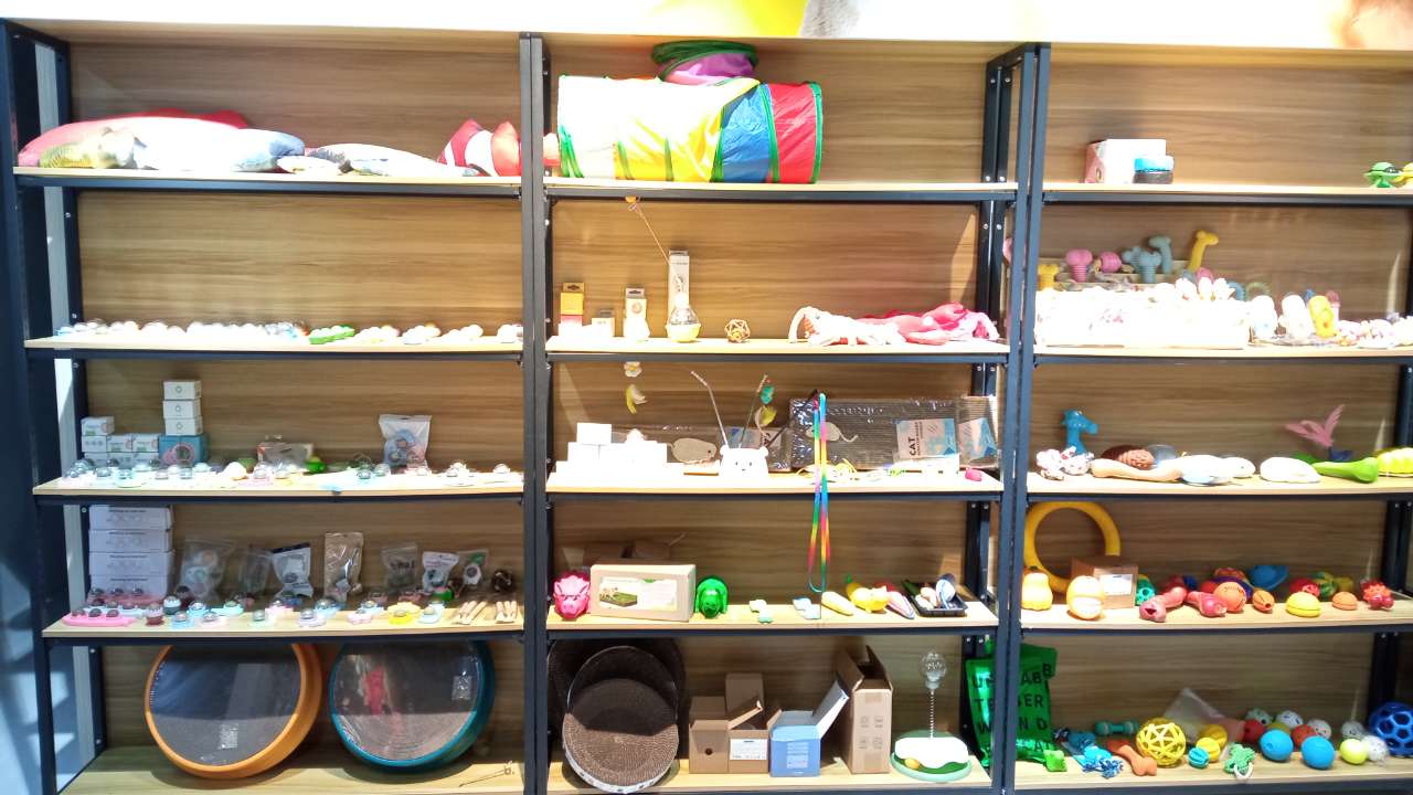Guangzhou Daimengmao Technology Co., Ltd. Pet Clothes
