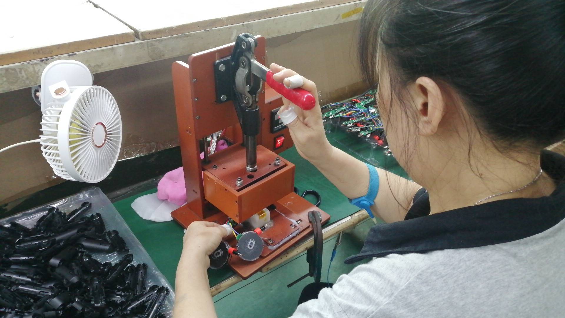 Shenzhen Itexi Technology Co., Ltd. Wireless Earphone