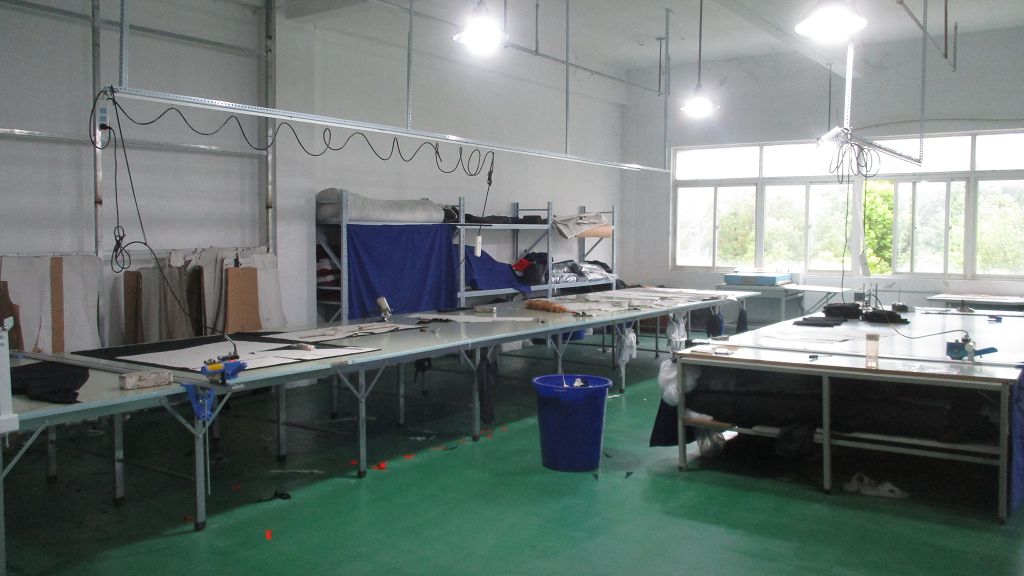 Wuhan Bizarre Sports Co., Ltd. Custom Sportswear