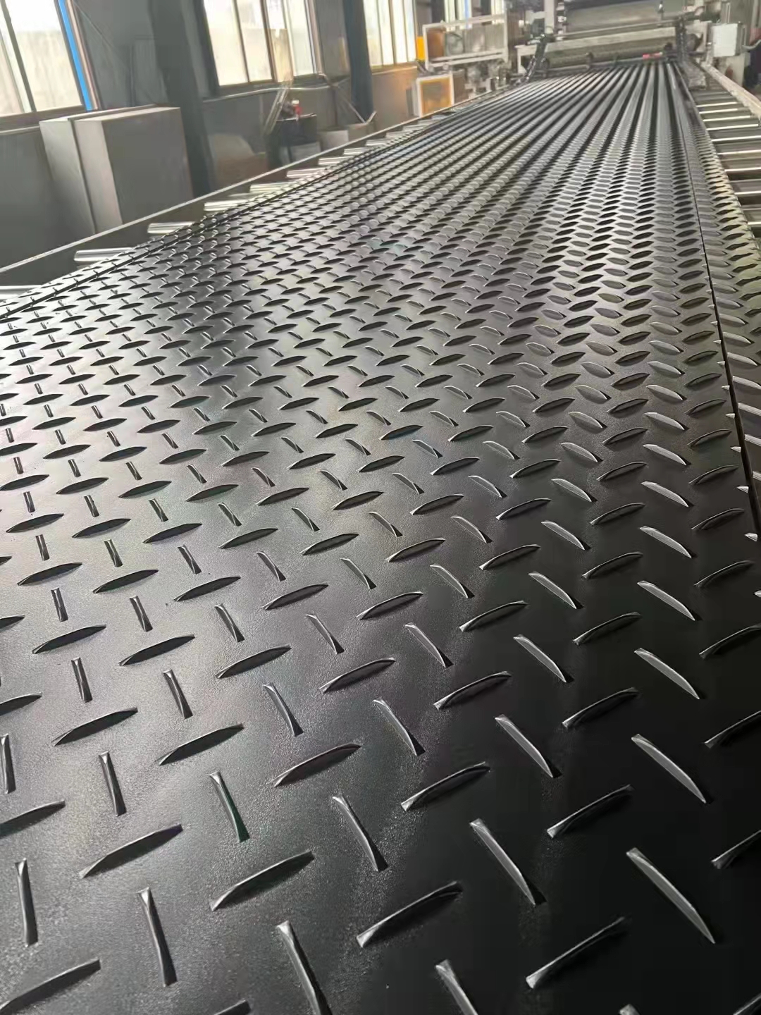 Shandong Yuanju Rubber & Plastic Industry Co., Ltd. outrigger pad