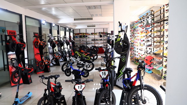 Yongkang Tonlim Sports Co., Ltd. Electric Skateboards