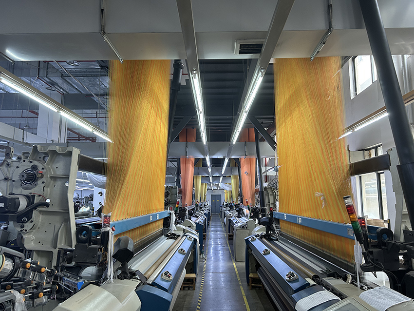Shaoxing Awning Shading Technology Co., Ltd. Electric Aluminum Roller Shutters