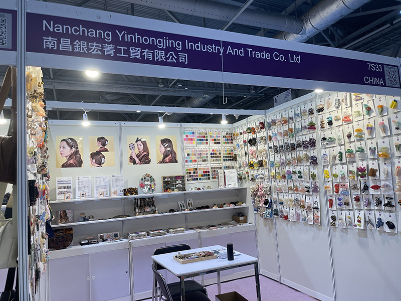 Nanchang Yinhongjing Industry and Trade Co., Ltd. Acetate Hair Claw