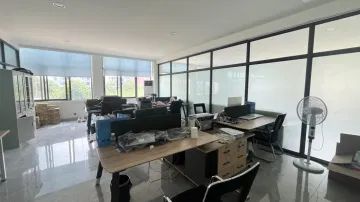 d59upub285rs73akam7g.webp
