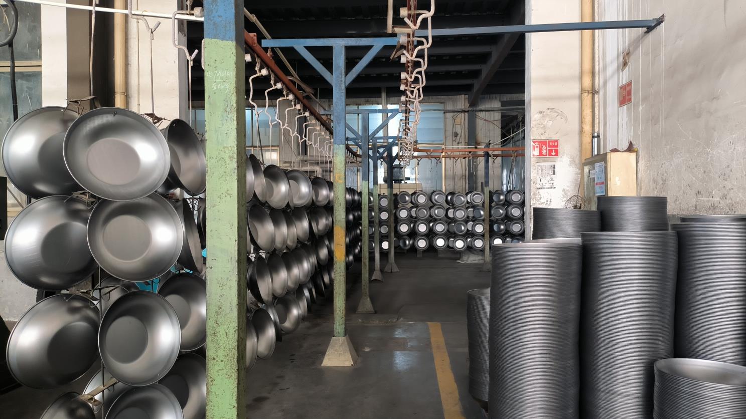 Hangzhou Hongtai Metal Industry Co., Ltd. frying pans