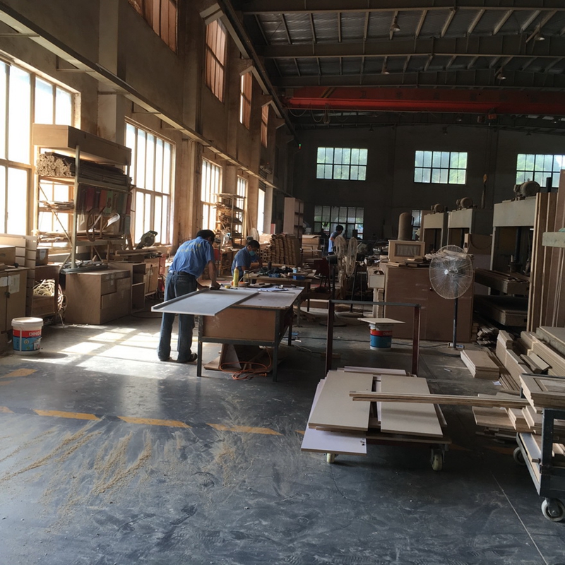 Taizhou Yicheng Crafts Co., Ltd. factory image 1