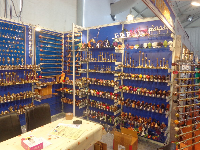 Tahura Exports Curtain Accessories