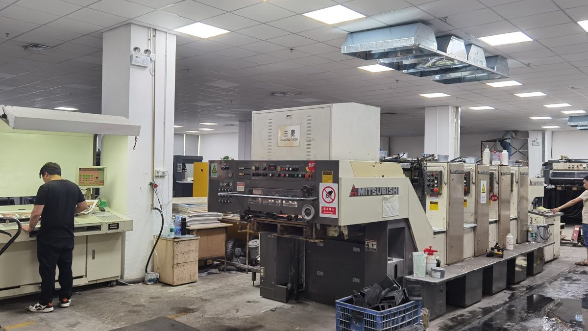 Shenzhen Qianli Design Printing Co., LTD factory image 6