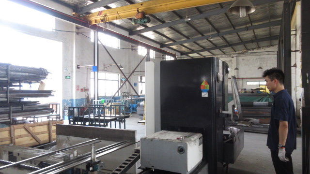 Shanghai Blue-Sky Design & Display Engineering Ltd. Cosmetic Displays
