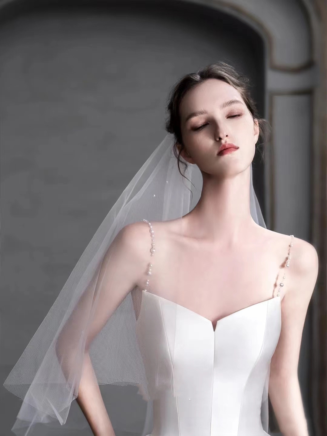Beijing Ailishi International Trade Co., Ltd. Evening dresses