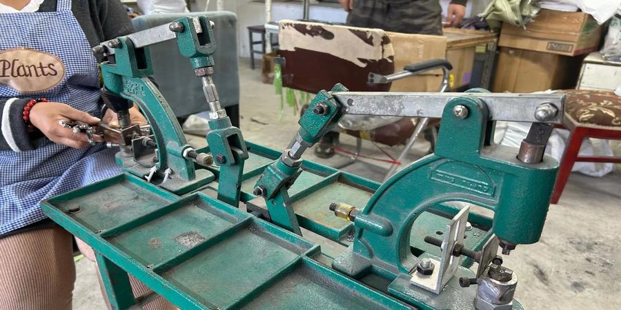 Yiwu Lande Daily Necessities Co., Ltd. Back Scratcher