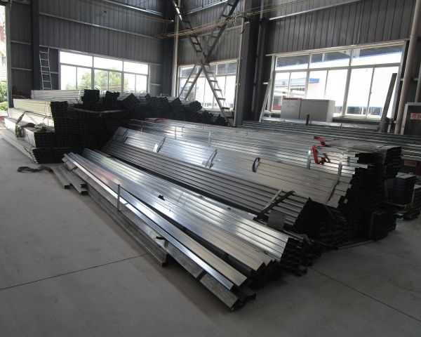 d59uukr285rs73akd4b0.jpg