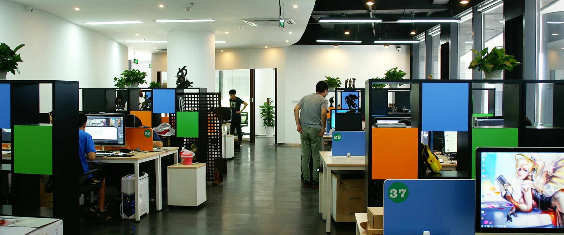 Shanghai Maolei Information Technology Co., Ltd. perfume