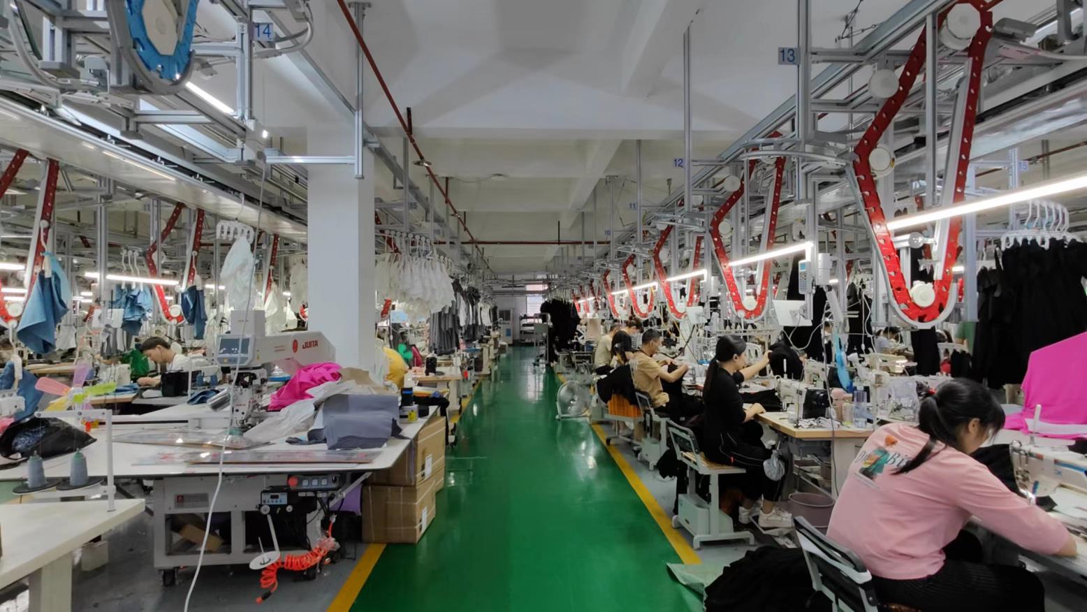 Xingguo Xinrong Garments Co., Ltd. Muslim Dresses