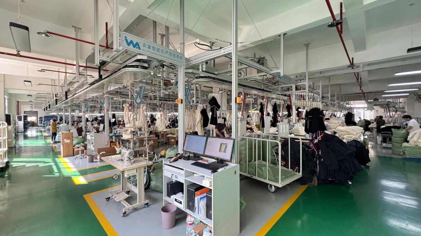 Xingguo Xinrong Garments Co., Ltd. Muslim Dresses