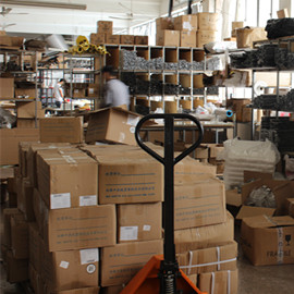 Shanghai Huohua Displaying Co., Ltd. clothes rack