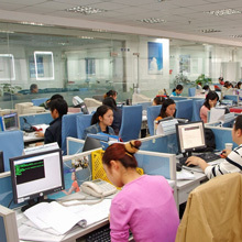 Yiwu Shuang Bei Glasswork Co., Ltd. Glassware